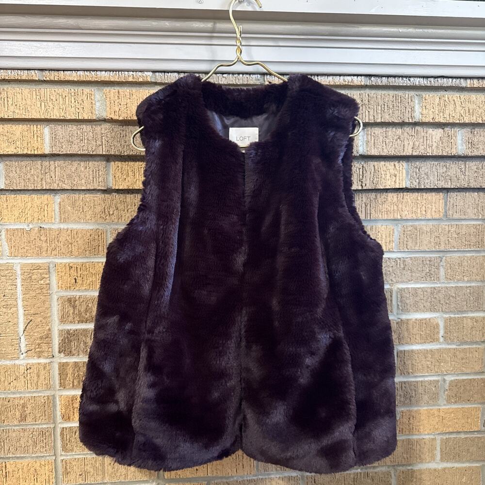 Loft Women’s Sz L Faux Furr Burgundy Plum Vest Mob Wife Dark Feminine Boho Luxe